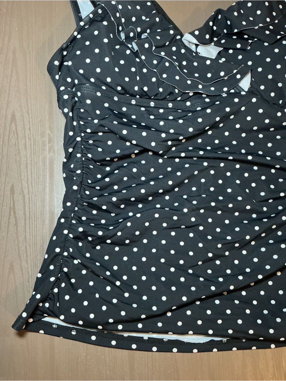 Polka Dot Ruched Tankini Black/White - Picture 4 of 10